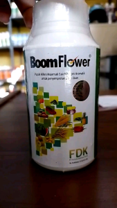 PUPUK Cair BOOM FLOWER 250 ML Pupuk Mikro Majemuk cair Penyomprotan Untuk Semua Jenis Tanaman