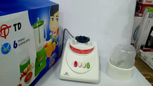 Blender Murah TD 18 Liter: Blender Cocok untuk Keluarga Besar