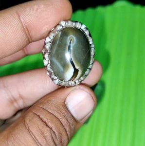 akik wonosobo motif tonggel kokos tembus bawah