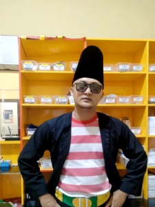 Songkok Kopiah Tinggi Peci tinggi Hitam Tinggi 15 Cm 20 Cm 25 Cm 30 Cm