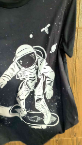 Tshirt - Kaos Printing Motif Astronaut Mono