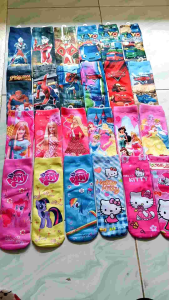 Promo Spesial: 3 Pasang Kaos Kaki Anak Cewek Printing Motif Hello Kitty & Barbie