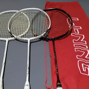 RAKET BADMINTON /RAKET BULUTANGKIS pull carbon tarikan 32+30 lbs frie tas grip