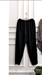 SETELAN CELANA WANITA MOTIF ABSTRAK RAYON