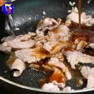 ซอสผัดไทย ธ ธง กับอีก 13เมนูความอร่อย