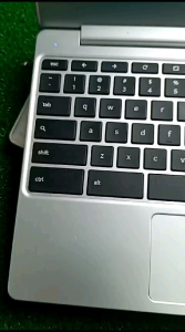 Samsung window 10 Chrome OS Ram4gb Ssd16gb