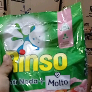 Rinso Anti Noda Japanese Peach Molto 770gr