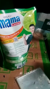 mama lemon 680 ml