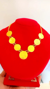 Kalung cantik titanium lapis emas