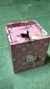 Celengan Hello Kitty besar (Pakai Kunci) - Celengan Karakter Helo Kiti - Celengan Unik - Celengan Karakter Hello Kitty - Celengan Kunci