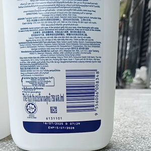 Sữa tắm Johnson PH 2in 1 Hạnh nhân 750ml