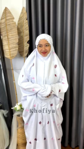 Mukena Terusan Dewasa Bordir Daun Sirih Katun Micro Lajuran Kudus