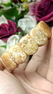 High Quality Coral Jade Stone Papan Bracelet 高货珊瑚玉手排