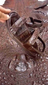 Dép Quai Hậu Nam Full Da Cá Sấu  Đan viền thủ công