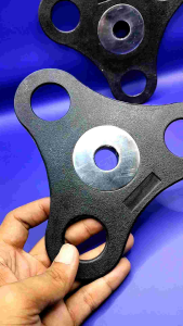 Segitiga Hitam Penjepit Plastik Film Mesin Cup Sealer Semua Merek