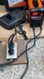 Tặng bó 20 que Hàn VALY Máy Hàn điện tử JASIC ARC 202 siêu MINI hàn sắt tôntrong gia đình và sản xuất.