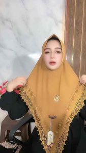 Jilbab Valencia renda senada pad antem by Rafilah hijab wanita muslim