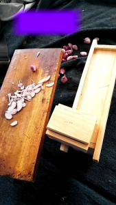 Pasah Bawang Merah & Alat Perajang Pengiris Serbaguna