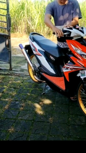 KNALPOT RACING DAENG SAI4 LEHER ATAS VARIO 125 150 BEAT FI KARBU STRET SCOOPY