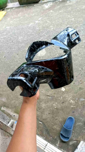 Batok Belakang Blade Lama Karbon: Desain & Aksesori