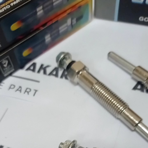 BUSI PEMANAS GLOW PLUG ISUZU PHANTER 11V ORIGINAL 4PC