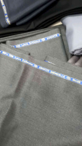 Vải may quần tây nam cao cấp SUPER SILK LYCRA EXCLUSIVE AUGUST DORMEULLE MADE FOR ENGLAND.