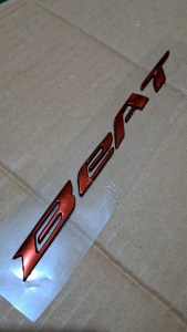 (1pcs) Emblem Honda BEAT DELUXE 2024 tulisan beat warna merah original
