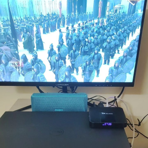 Tx3 mini  chạy Rom ATV dễ sử dụng cài săn app xem truyen hinh mien phí bong đá truc tiêp các giai miên phí ko đong cuoc hang tháng...Box đa qua sd con mơi 95%