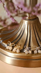 Vachana - Bow Double Gold Rutilated Quartz Earrings (ต่างหูโบว์หินไหมทองแท้)