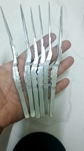 1 Nhíp độ thanh Sơn Hoa Văn đã Mài chuốt kĩ càngđẹp như hình ngành ráy tai