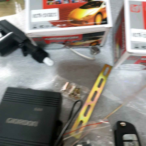bộ điều khiển mở cửa tự động xe hơi xe tải xe khách 12v -24v có phôi chìa G2188 hoặc G6090