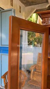 DISPLAY CABINET MINIMALIS | Lemari Pajangan Kayu Jati 2 Pintu Kaca + 2 Laci Lelari Hias Jepara Asli Cocok Ruang Tamu Modern