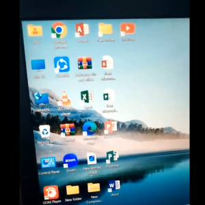 Dell 13 7310 window10//11pro Laptop Intel i3-4GB RAM 128/256/512GB SSD Notebook - Good