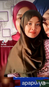 Pasmina Slik Cardenza