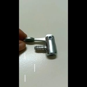 หัวสูบจักรยาน แบบหัวใหญ่ วัสุดเป็นอลู สีเงิน คุณภาพอย่างดี