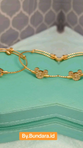 Abee Acc-1435 Aksesoris Gelang tangan Titanium anak flexible berlapis emas dengan mata zircon