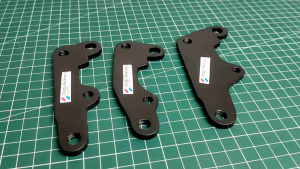 Bracket kaliper mio piringan cakram mio m3 smile garnish soul xeon xride nissin 2p