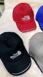 หมวกแก๊ป 7 สี ฟรี สำหรับผู้ใหญ่ มีไซส์กระเป๋า สำหรับผู้ใหญ่ มีสี