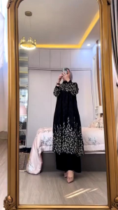 NEW SET LONG TUNIK EMILY Setelan Tunik Terbaru Rayon Diamond Motif Mewah Setelan Tunik terbaru Wanita Kekinian Muslimah Set long Tunik Terlaris