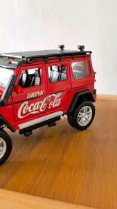 Mercedes Benz G500 Die-Cast Toy Car Collection Vehicle 1:24 1/24` Scale Collectible Alloy Car Model