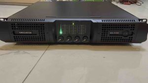 Power Amplyfier MEGAVOX  MA-4100 Original 4 channel MA 4100