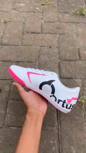 Sepatu futsal ortus anti slip/licin terbaru
