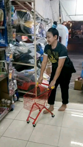 รถเข็นเหล็กซุปเปอร์มาร์เก็ต มินิมาร์ท 20L ประกอบพร้อมใช้ (พับเก็บไม่ได้) สําหรับเด็กเล่น No.BWST6724