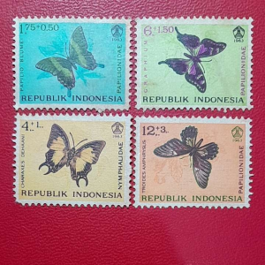 Prangko Indonesia Kuno 4 Pcs Seri Kupu-Kupu Tahun 1963 UN USED