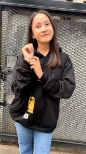 Hoodie Sweater Jumper Pria Wanita Uniseks Tebal Murah Baru Trend Hitam