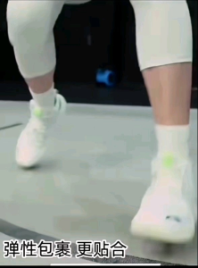 🛒🛒พร้อมส่ง🛒🛒 LI-NING SOCK AWSS236 ถุงเท้า แบดมินตัน สินค้ารับประกันของแท้100%