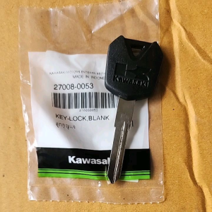 ลูกกุญแจKAWASAKI KSR110NEWZ250300ของแท้(27008-0053)