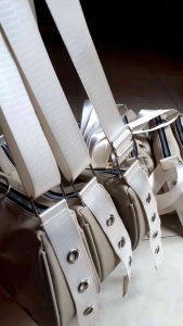 Selempang Kipop Kekinian & Tas Korea Firal: Aksesoris Fashion Wanita\\n\\n Apa Itu Selempang Kipop Kekinian?\\n\\nSelempang Kipop Kekinian adalah aksesoris fashion wanita yang sedang tren saat ini. Dengan desain dan gaya yang modern, selempang ini dapat menambah daya tarik penampilan Anda.\\n\\n Sejarah Selempang Kipop Kekinian\\n\\nSelempang Kipop Kekinian pertama kali muncul di Indonesia pada tahun 2010-an, sebagai bagian dari tren fashion yang terinspirasi dari Korea Selatan. Dengan berlalunya waktu, selempang ini semakin populer dan menjadi salah satu aksesoris fashion wanita yang wajib dimiliki.\\n\\n Perkembangan Selempang Kipop Kekinian di Indonesia\\n\\nSelempang Kipop Kekinian telah berkembang pesat di Indonesia, dengan banyak brand lokal yang mulai memproduksi dan menjual selempang ini. Selain itu, selempang ini juga tersedia dalam berbagai model dan warna, sehingga memudahkan Anda untuk menemukan selempang yang sesuai dengan selera dan gaya Anda.\\n\\n Mengapa Tas Korea Firal Menjadi Trendy?\\n\\nTas Korea Firal adalah tas casual wanita yang populer di kalangan fashionista. Dengan desain yang unik dan menarik, tas ini dapat menjadi aksesoris fashion yang sempurna untuk melengkapi penampilan Anda.\\n\\n Keunggulan Tas Korea Firal\\n\\nBerikut adalah beberapa keunggulan Tas Korea Firal:\\n\\n- Desain yang unik dan menarik\\n- Material berkualitas tinggi\\n- Ukuran yang pas untuk membawa barang-barang penting Anda\\n- Mudah dipadukan dengan berbagai outfit\\n\\n Cara Memilih Tas Korea Firal yang Tepat\\n\\nBerikut adalah beberapa tips untuk memilih Tas Korea Firal yang tepat:\\n\\n- Perhatikan model dan desain tas yang sesuai dengan selera dan gaya Anda\\n- Pilih material tas yang berkualitas tinggi dan tahan lama\\n- Pertimbangkan ukuran tas yang sesuai dengan kebutuhan Anda\\n- Pilih warna tas yang sesuai dengan outfit Anda\\n\\n Tips Memadukan Selempang Kipop Kekinian & Tas Casual Wanita\\n\\nBerikut adalah beberapa tips untuk memadukan Selempang Kipop Kekinian dan Tas Casual Wanita:\\n\\n Paduan Selempang Kipop Kekinian dengan Pakaian Formal\\n\\nUntuk paduan selempang Kipop Kekinian dengan pakaian formal, Anda bisa memilih selempang dengan warna netral seperti hitam atau coklat. Selain itu, pilih tas dengan model yang simple dan elegan.\\n\\n Paduan Selempang Kipop Kekinian dengan Pakaian Casual\\n\\nUntuk paduan selempang Kipop Kekinian dengan pakaian casual, Anda bisa memilih selempang dengan warna yang cerah dan menarik. Selain itu, pilih tas dengan model yang unik dan menarik.\\n\\n Rekomendasi Aksesoris Fashion Wanita untuk Melengkapi Penampilan Anda\\n\\nBerikut adalah beberapa rekomendasi aksesoris fashion wanita yang cocok untuk melengkapi penampilan Anda:\\n\\n Aksesoris Fashion Wanita yang Cocok dengan Selempang Kipop Kekinian\\n\\n- Gelang\\n- Kalung\\n- Anting\\n\\n Aksesoris Fashion Wanita yang Cocok dengan Tas Korea Firal\\n\\n- Jam tangan\\n- Topi\\n- Sepatu sneakers\\n\\nDengan memadukan selempang Kipop Kekinian dan Tas Korea Firal dengan aksesoris fashion wanita yang tepat, Anda bisa mendapatkan penampilan yang sempurna dan menarik.\n}