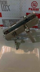 [chính hãng] 9839 Khoá cửa đi Hộp Kim Không rỉ sét - sắt 4x8cm nhôm gỗ cao cấp Pasini - BH 1 năm