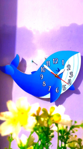 Jam Dinding Aesthetic Karakter Ikan Paus